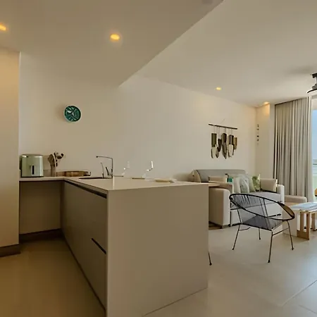 Apartamento Lujoso Con Acceso Directo A La Playa