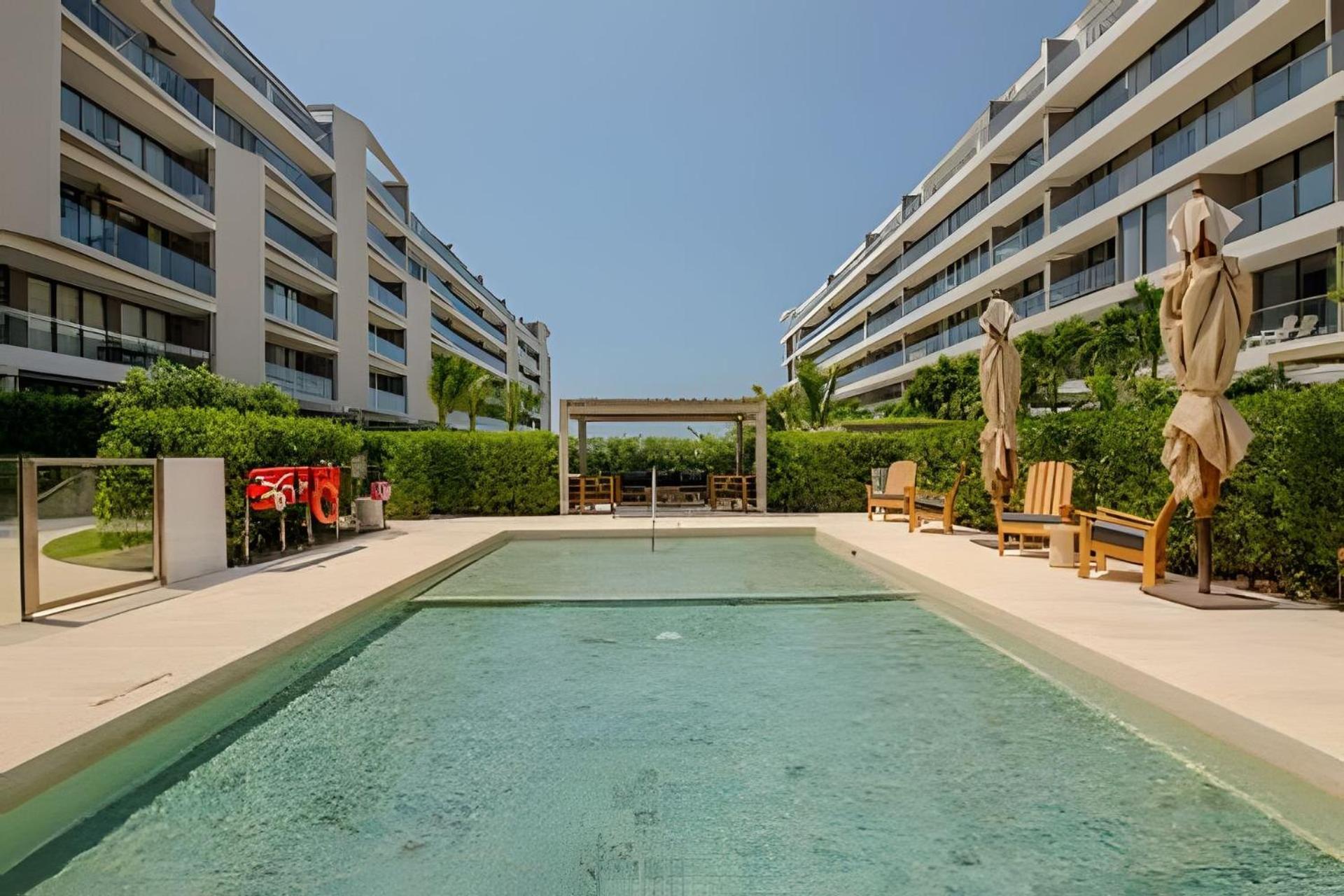 Lujoso Con Acceso Directo A La Playa Apartment